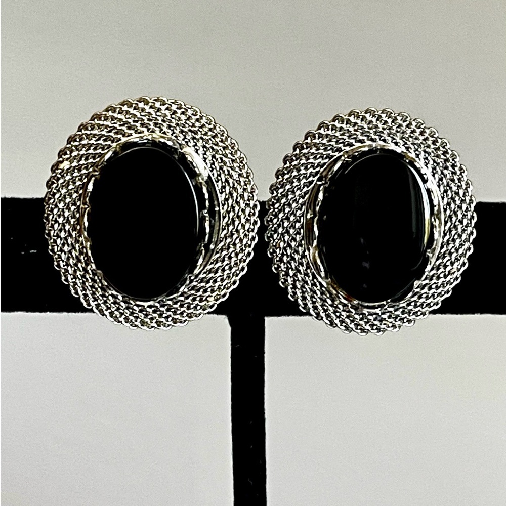 Vintage Black Glass Cabochon Clip Earrings Silver Rope Chain Textured 80s Retro